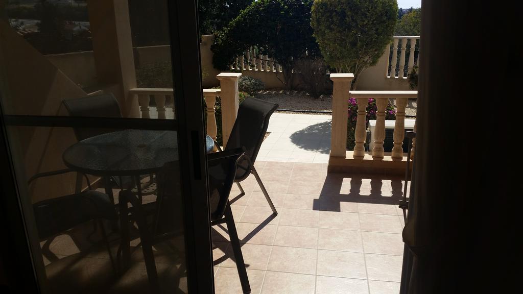 Panorama Court Appartamento Paphos Esterno foto