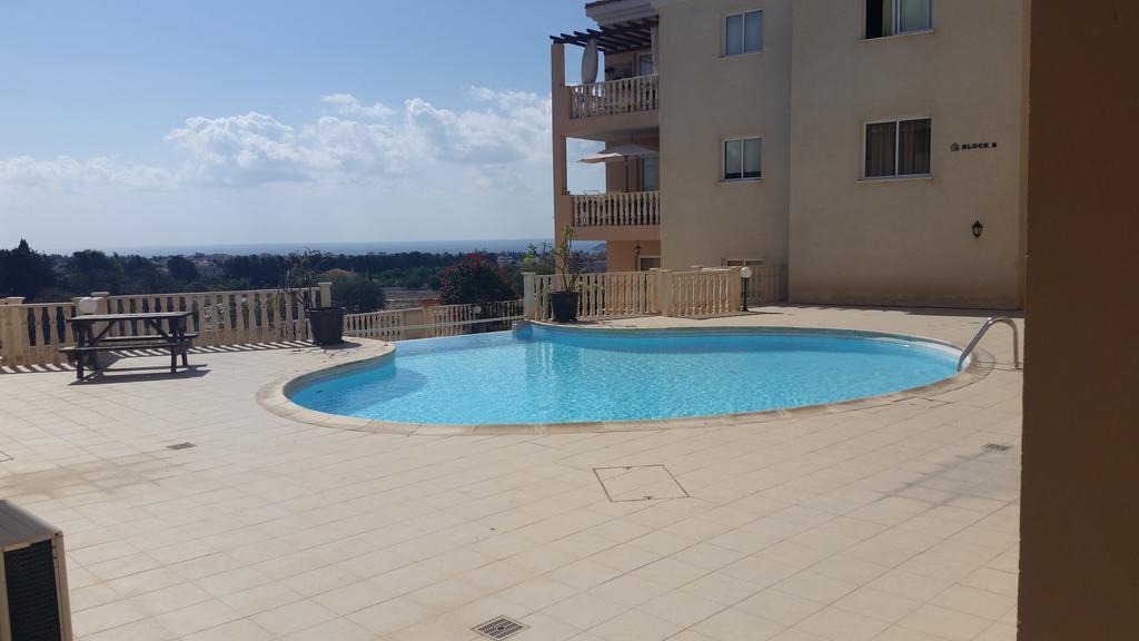 Panorama Court Appartamento Paphos Esterno foto